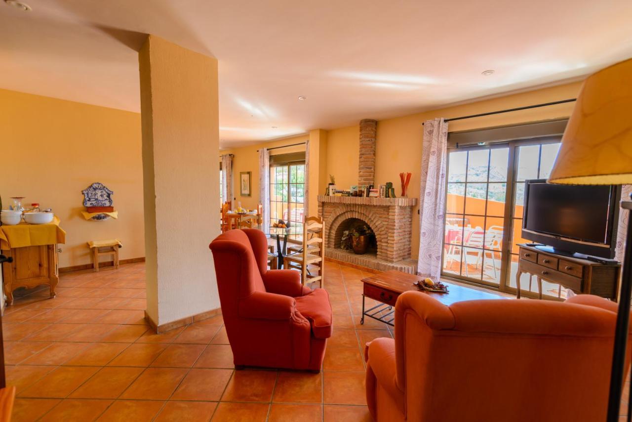 Hotel Rural Sierra Tejeda 2*